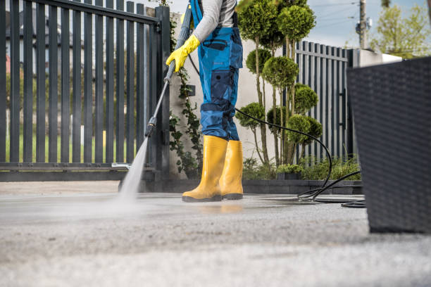 Spring Cleaning in Tiger Point, FL